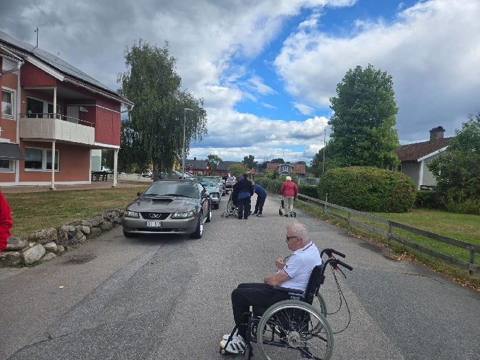 Utflykt med de äldre – en dag ute på stan